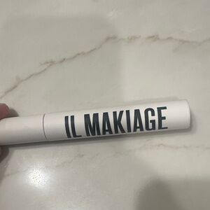 IL MAKIAGE Black Card Mascara